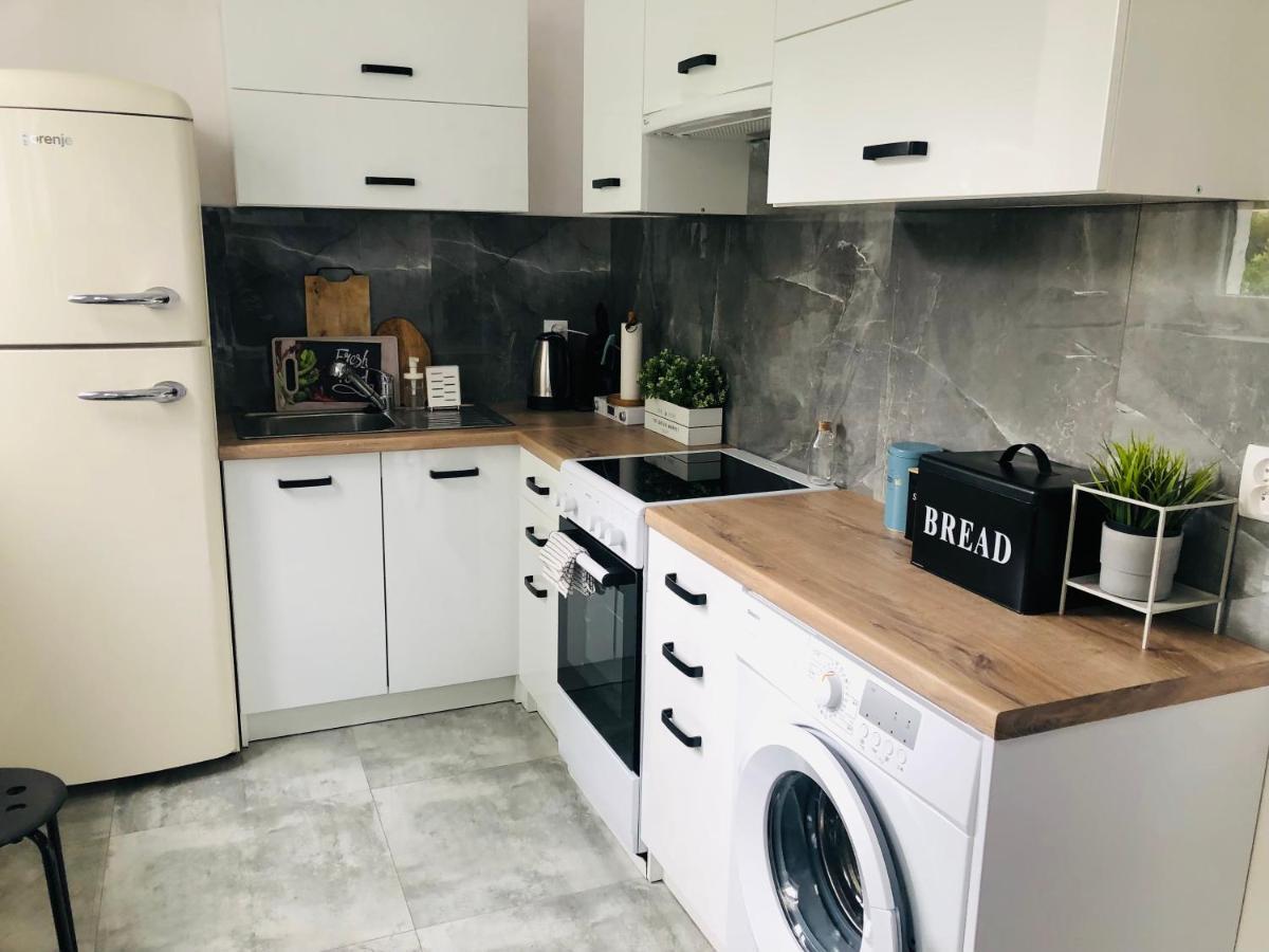 Apartament Zlotnikow กดัญสก์ ภายนอก รูปภาพ