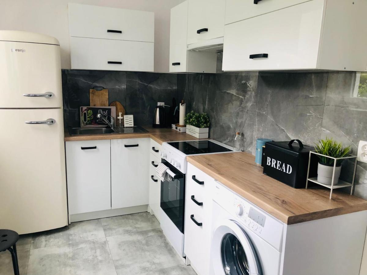 Apartament Zlotnikow กดัญสก์ ภายนอก รูปภาพ